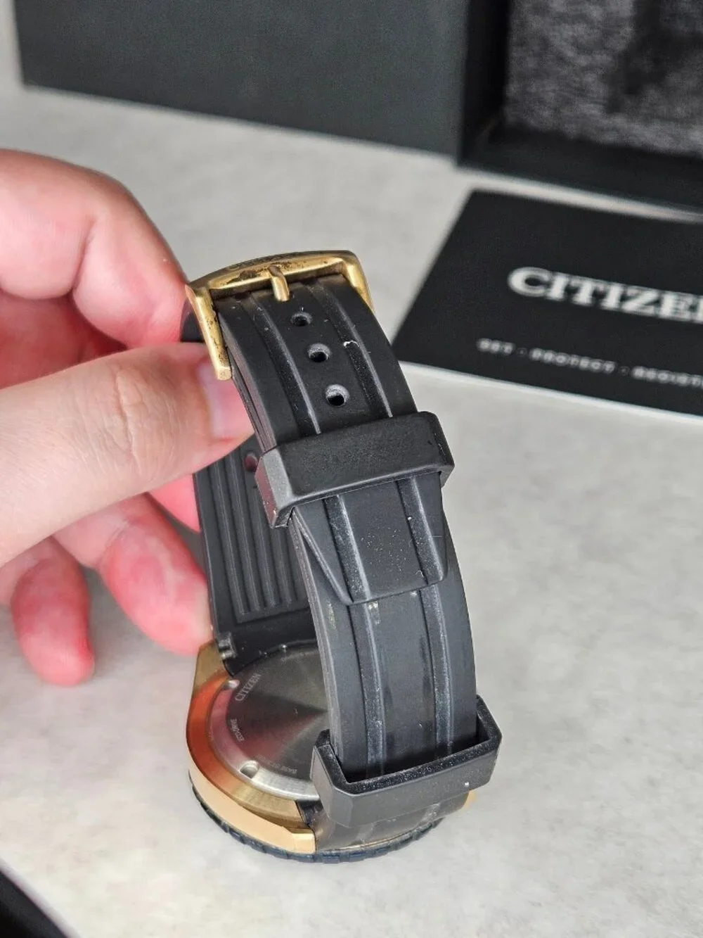 Citizen Promaster Eco Drive Diver's 200mm Solar Wristwatch Watch with Box